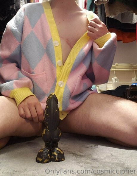 cosmiccipher free model pictures