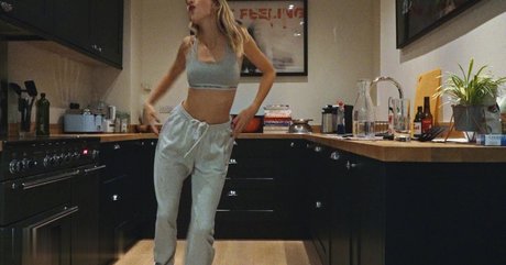 Angele exclusive pornstar gallery