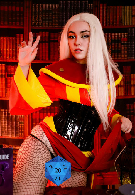 hailierosie model high quality pic