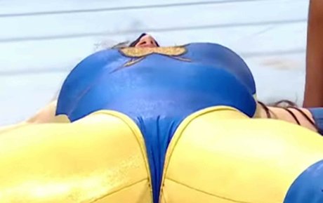 Nikki Cross best star photos