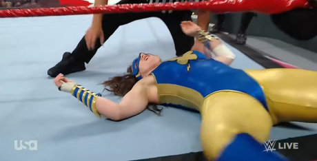 Nikki Cross model top gallery