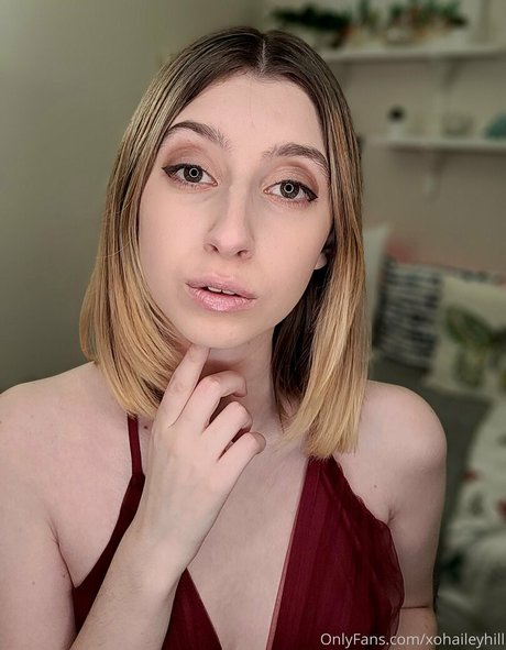 xohaileyhill model erotic images
