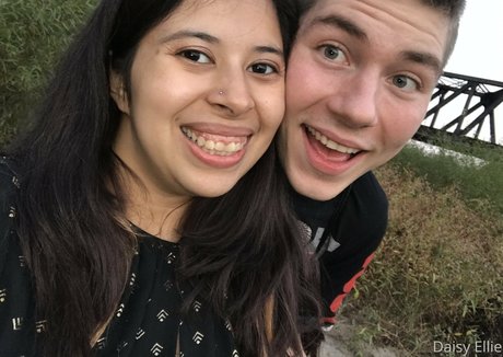 devilishdaisy sex model pic