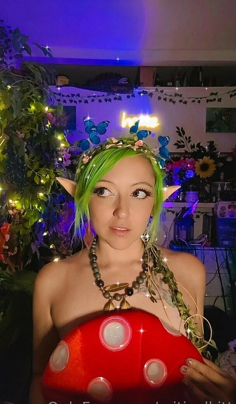 criticalkitt sex actress photos