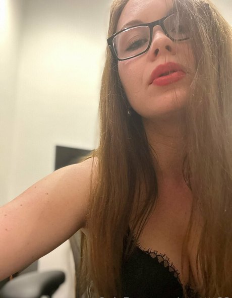 arteich hot actress photos