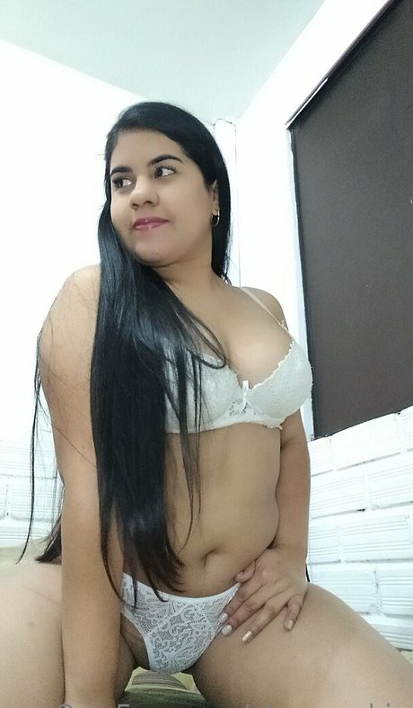 alanaahot hot pornstar gallery