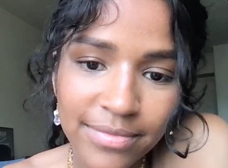 bikini fuck onlyfans free galleries