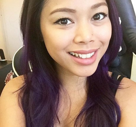 Jonna Mae beautiful model galleries