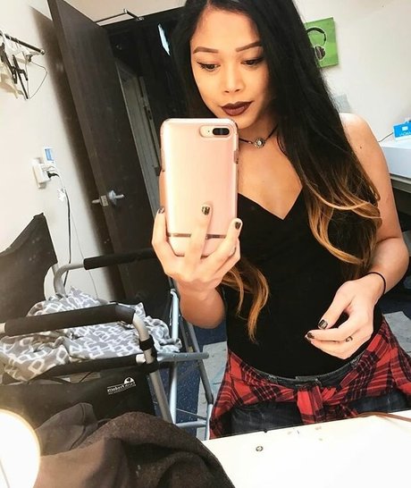 Jonna Mae pornstar nude pictures