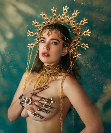 Stephanie Oustalet beautiful model gallery