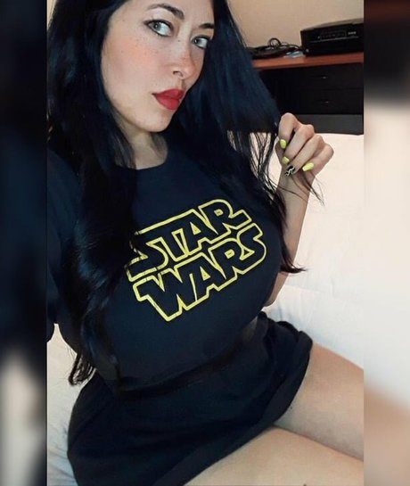 Lucyboom model top photos