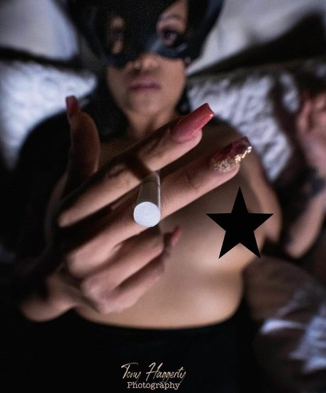 The Filipina Latina pretty model picture