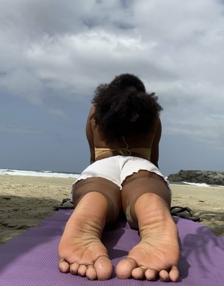 kittnsoles beautiful actress image