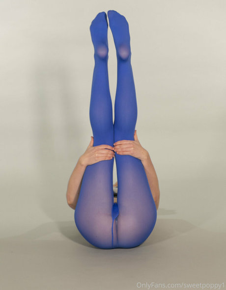 blonde nude onlyfans pretty gallery