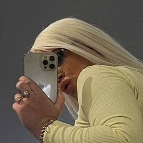 Lexygirlx hd model photo