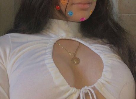 sluttedlola high quality pornstar photo