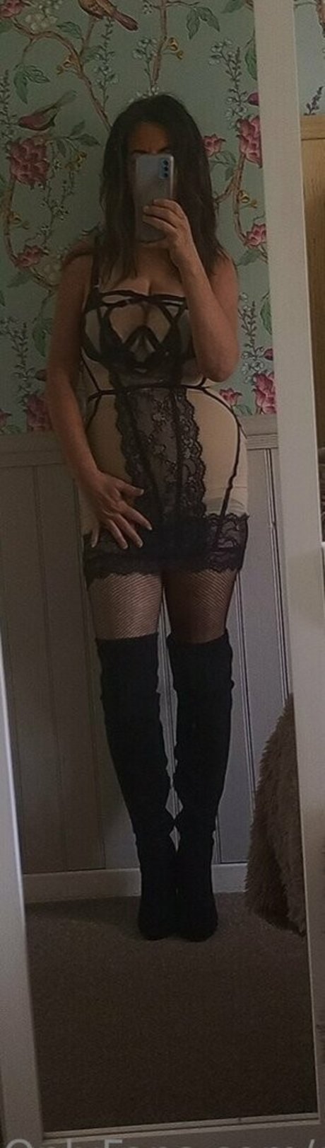 alig44444 pretty pornstar galleries