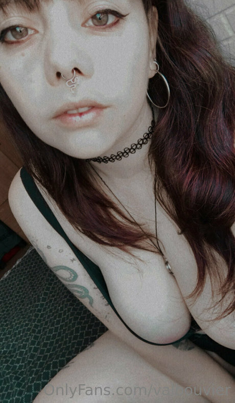 valbouvier nice actress pic