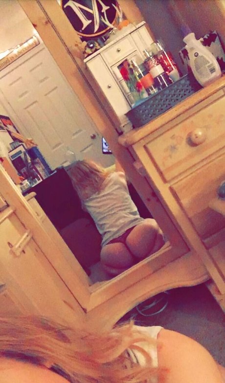 beautiful japanese onlyfans porn image