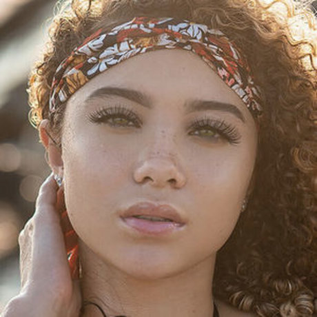 Tiannarogers5 sexy model photo