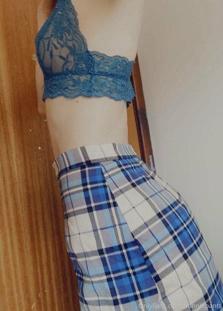 feedfrankiefree model xxx pic