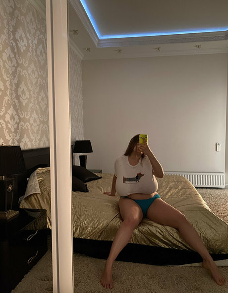 florence agapi star best picture