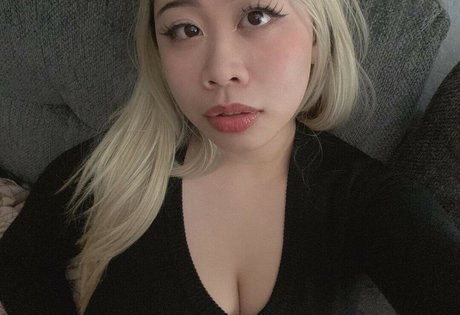 kiwireii hd actress photo