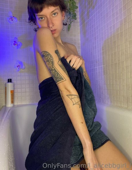 l alicebbgirl l nudes model pictures