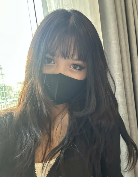 katelovemate high quality actress photos