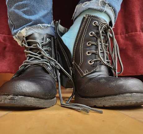 huge anal dildo onlyfans nude picture