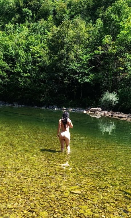 Emily Glass xxx pornstar picture