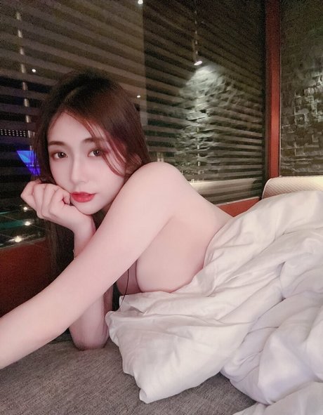 missingvivian sexy star images