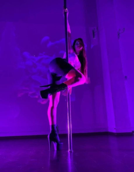 topmisstati hot actress image