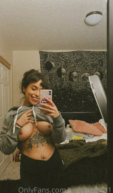 sofspicy99 naked actress picture