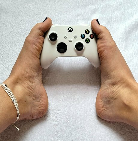 GamertoesKZ sexy pornstar photo