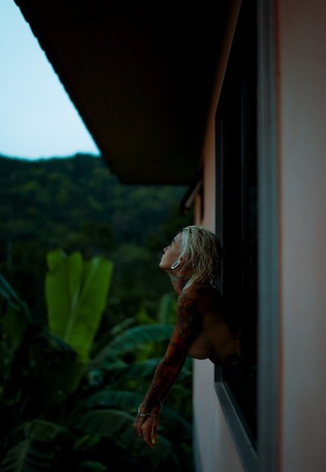 Bantik Boy pornstar sexy img