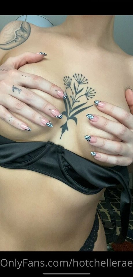 blonde babe onlyfans exclusive photo