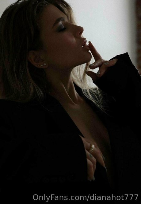 juliawind star hot picture