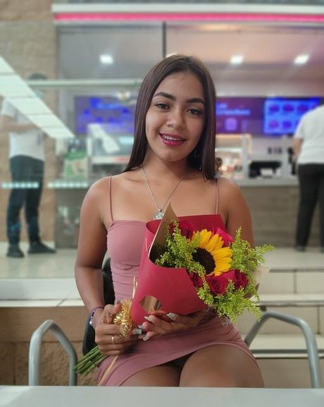 Yuli Rivera nudes model gallery