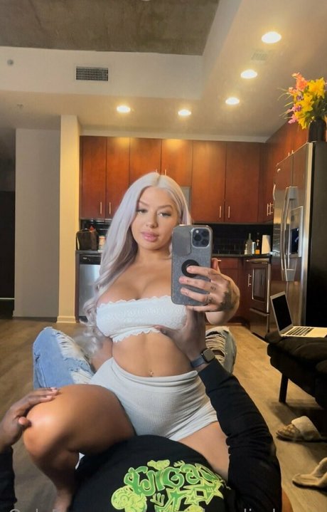 derrickandjadeena nude star galleries