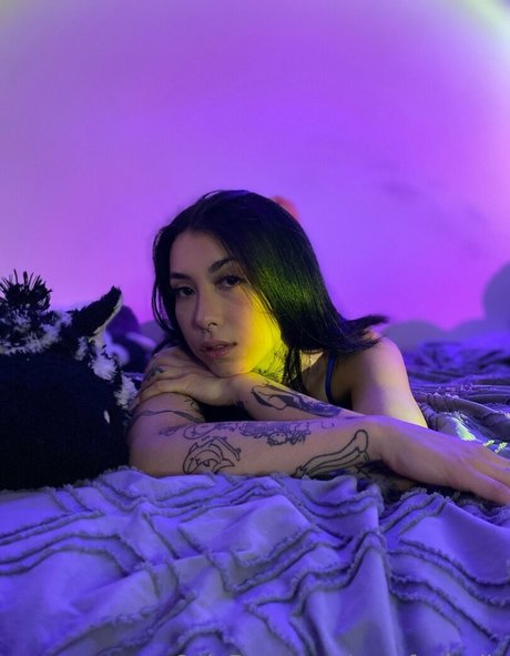 yourfavlxcije naked model photos