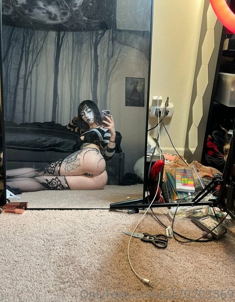 domtrickzz porn model img