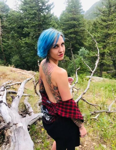 ellabarnettvip model beautiful picture