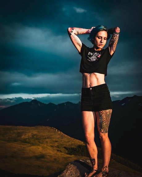 ellabarnettvip xxx pornstar photos