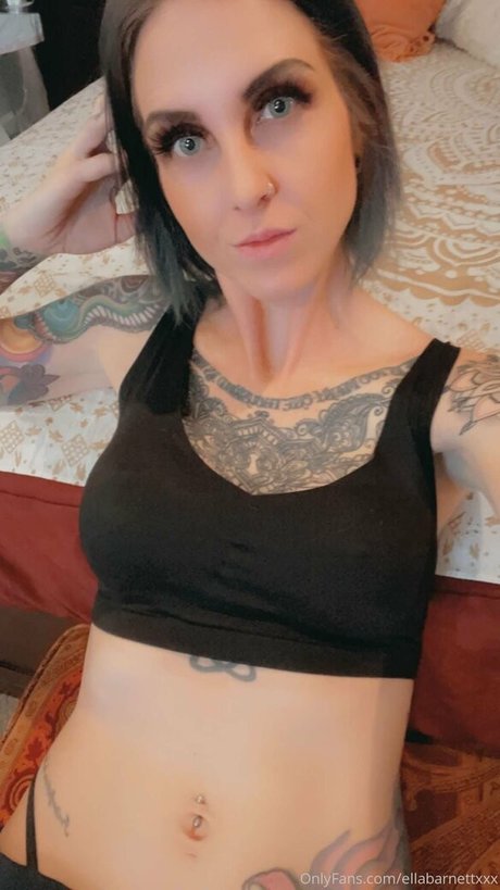 ellabarnettvip adult actress galleries