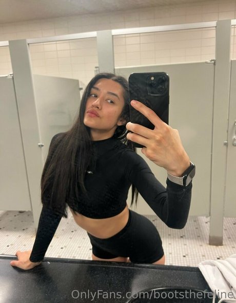 milf shower onlyfans hot images