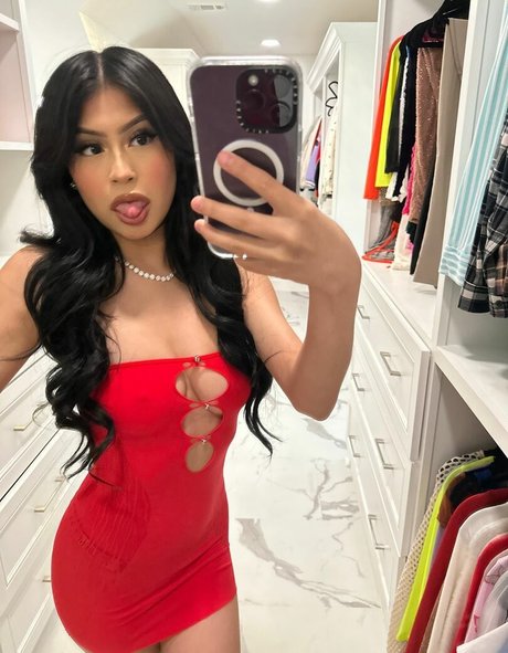 Desiree Montoya model erotic gallery