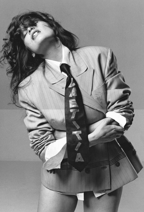 Laetitia Casta free pornstar images