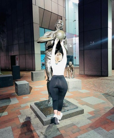 Brisnareyes26 model pornographic photo