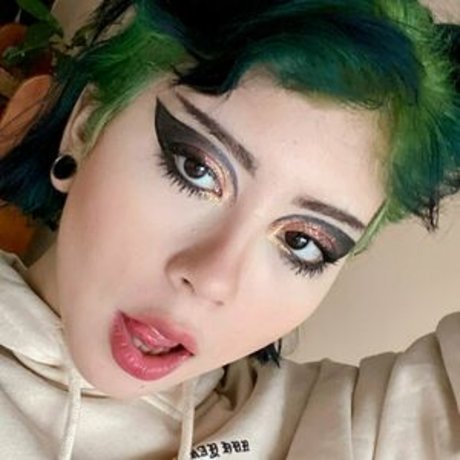 mistressroxybdsm pornstar erotic galleries